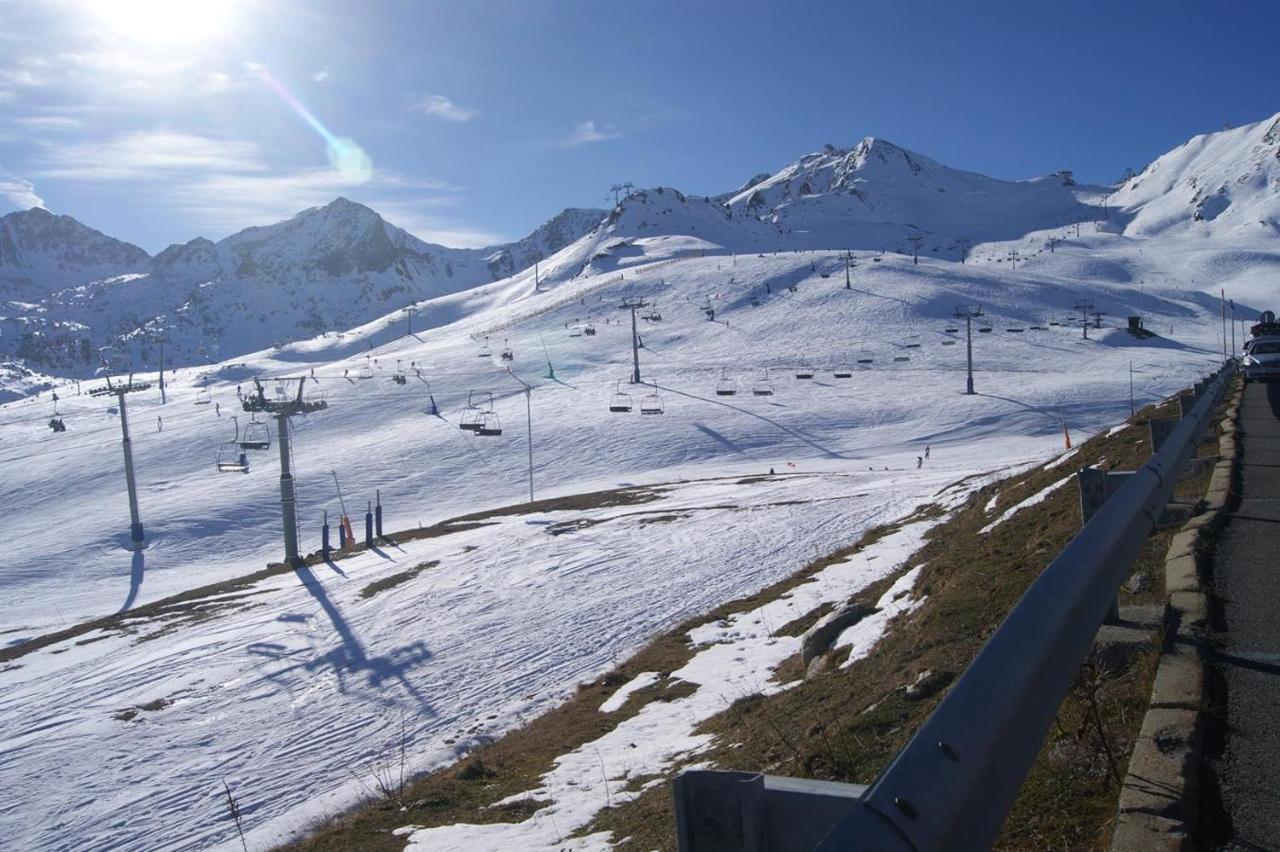 ホテル デル ビセット L'Aldosa de la Massana エクステリア 写真